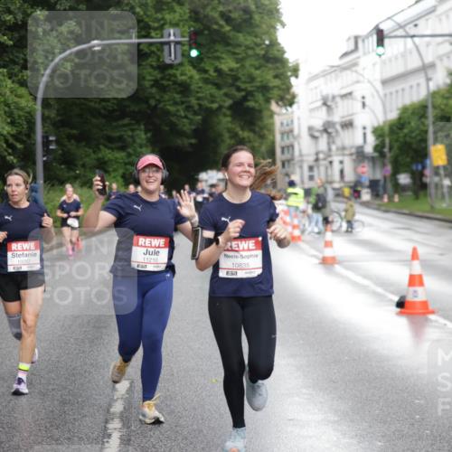 14.06.2026 - REWE Women's Run Jannik Wohlers http://msf.ph/oto/9793499 14.06.2026 09:52:54 Laufen 10287, 11210, 57, 10835, 57 meine-sportfotos.de
