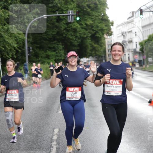 14.06.2026 - REWE Women's Run Jannik Wohlers http://msf.ph/oto/9793503 14.06.2026 09:52:55 Laufen 10287, 57, 11210, 10835, 7 meine-sportfotos.de