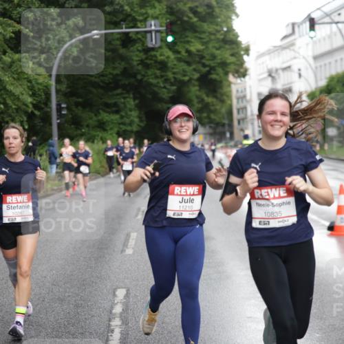 14.06.2026 - REWE Women's Run Jannik Wohlers http://msf.ph/oto/9793510 14.06.2026 09:52:55 Laufen 10287, 57, 11210, 7, 10835, 7 meine-sportfotos.de