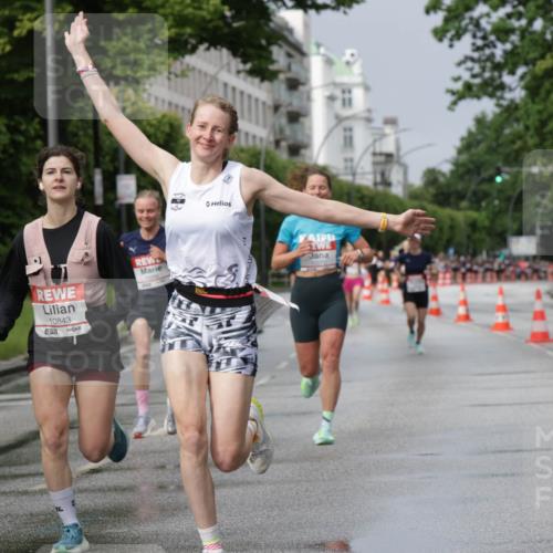 14.06.2026 - REWE Women's Run Jannik Wohlers http://msf.ph/oto/9793533 14.06.2026 09:07:07 Laufen 10843 meine-sportfotos.de