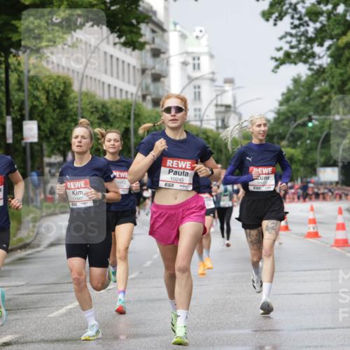 14.06.2026 - REWE Women's Run Jannik Wohlers http://msf.ph/oto/9793615 14.06.2026 09:07:22 Laufen 11296, 7, 11447, 520, 10245, 7, 10020, 7 meine-sportfotos.de