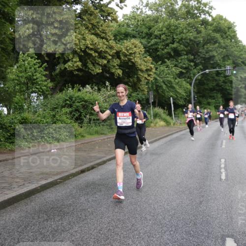 14.06.2026 - REWE Women's Run Jannik Wohlers http://msf.ph/oto/9793620 14.06.2026 09:53:07 Laufen 10377 meine-sportfotos.de