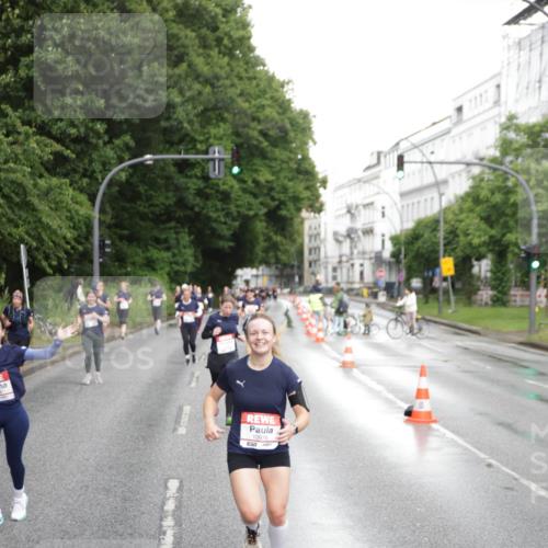14.06.2026 - REWE Women's Run Jannik Wohlers http://msf.ph/oto/9793698 14.06.2026 09:53:14 Laufen 10976 meine-sportfotos.de