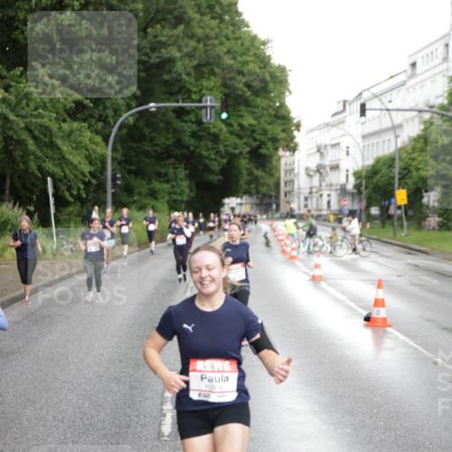 14.06.2026 - REWE Women's Run Jannik Wohlers http://msf.ph/oto/9793720 14.06.2026 09:53:15 Laufen 10976 meine-sportfotos.de
