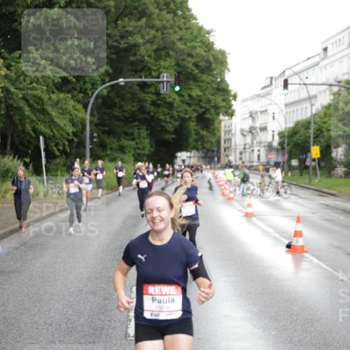 14.06.2026 - REWE Women's Run Jannik Wohlers http://msf.ph/oto/9793721 14.06.2026 09:53:15 Laufen 10976, 57 meine-sportfotos.de