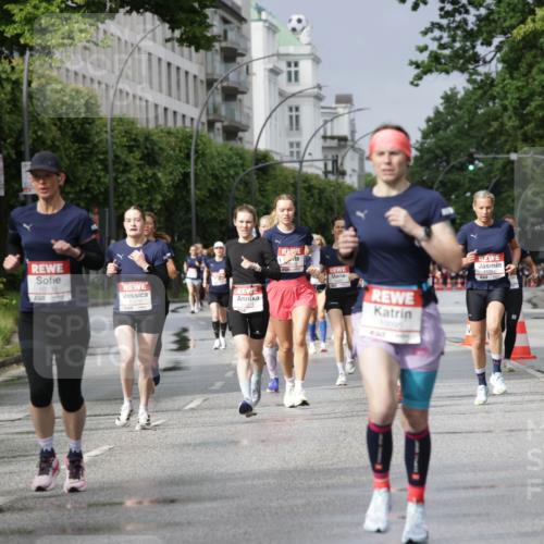 14.06.2026 - REWE Women's Run Jannik Wohlers http://msf.ph/oto/9793831 14.06.2026 09:07:45 Laufen 10233, 10095, 9 meine-sportfotos.de