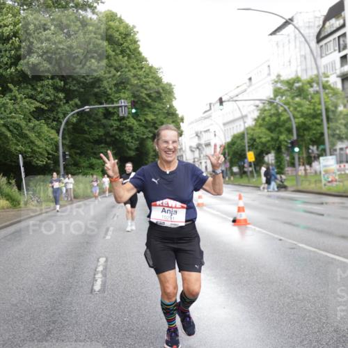 14.06.2026 - REWE Women's Run Jannik Wohlers http://msf.ph/oto/9793851 14.06.2026 09:53:30 Laufen 10291 meine-sportfotos.de