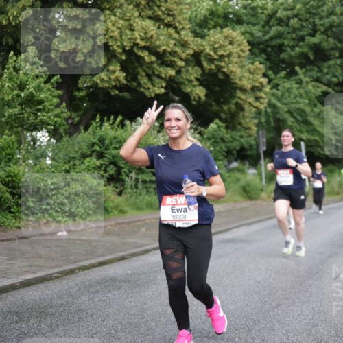 14.06.2026 - REWE Women's Run Jannik Wohlers http://msf.ph/oto/9793875 14.06.2026 09:53:46 Laufen 10338, 557 meine-sportfotos.de