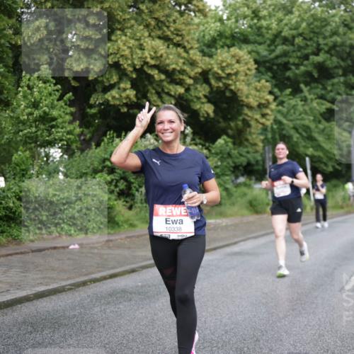 14.06.2026 - REWE Women's Run Jannik Wohlers http://msf.ph/oto/9793881 14.06.2026 09:53:46 Laufen 10338 meine-sportfotos.de