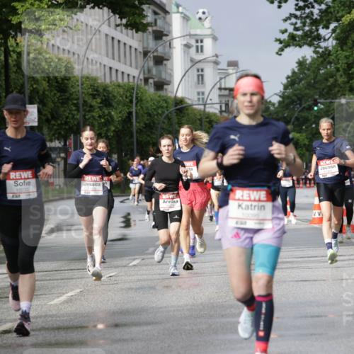 14.06.2026 - REWE Women's Run Jannik Wohlers http://msf.ph/oto/9793884 14.06.2026 09:07:45 Laufen 10233, 7, 1173, 10095, 3, 9, 4 meine-sportfotos.de