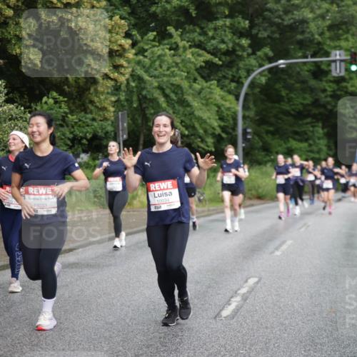 14.06.2026 - REWE Women's Run Jannik Wohlers http://msf.ph/oto/9793966 14.06.2026 09:53:56 Laufen 930, 10033, 10034, 7 meine-sportfotos.de