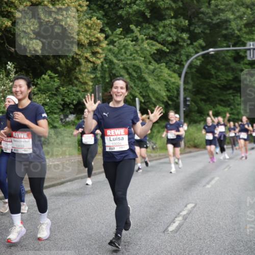 14.06.2026 - REWE Women's Run Jannik Wohlers http://msf.ph/oto/9793971 14.06.2026 09:53:57 Laufen 11533, 10033, 10034, 7 meine-sportfotos.de
