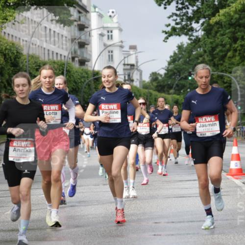 14.06.2026 - REWE Women's Run Jannik Wohlers http://msf.ph/oto/9793980 14.06.2026 09:07:49 Laufen 10430, 10274, 50, 215, 11351, 7 meine-sportfotos.de