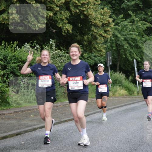 14.06.2026 - REWE Women's Run Jannik Wohlers http://msf.ph/oto/9793995 14.06.2026 09:54:00 Laufen 10054, 10056 meine-sportfotos.de