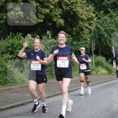 14.06.2026 - REWE Women's Run Jannik Wohlers http://msf.ph/oto/9794001 14.06.2026 09:54:01 Laufen 10054, 10056, 517, 11411 meine-sportfotos.de