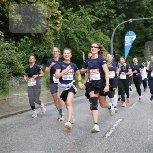 14.06.2026 - REWE Women's Run Jannik Wohlers http://msf.ph/oto/9794066 14.06.2026 09:54:07 Laufen 10344, 11155, 657, 5, 30 meine-sportfotos.de