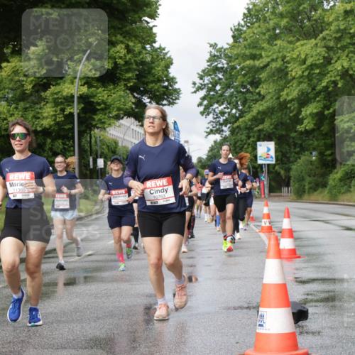 14.06.2026 - REWE Women's Run Jannik Wohlers http://msf.ph/oto/9794116 14.06.2026 09:08:10 Laufen 11360, 10763, 657 meine-sportfotos.de