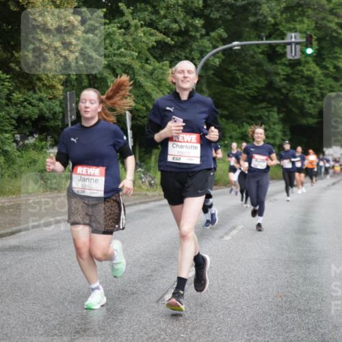 14.06.2026 - REWE Women's Run Jannik Wohlers http://msf.ph/oto/9794182 14.06.2026 09:54:15 Laufen 10065, 10070, 57 meine-sportfotos.de