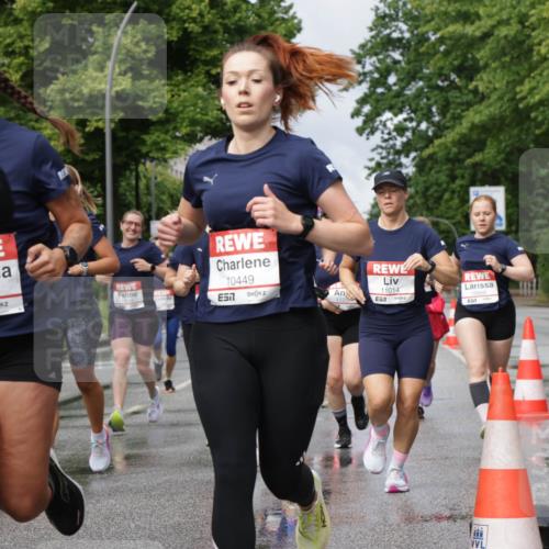 14.06.2026 - REWE Women's Run Jannik Wohlers http://msf.ph/oto/9794190 14.06.2026 09:08:16 Laufen 11388, 7, 10449, 11014, 57, 1120 meine-sportfotos.de