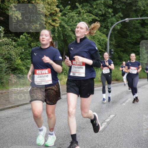 14.06.2026 - REWE Women's Run Jannik Wohlers http://msf.ph/oto/9794197 14.06.2026 09:54:16 Laufen 10065, 10070 meine-sportfotos.de