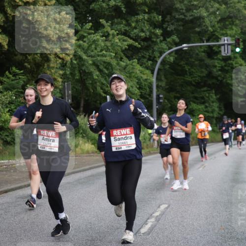 14.06.2026 - REWE Women's Run Jannik Wohlers http://msf.ph/oto/9794225 14.06.2026 09:54:22 Laufen 11477, 10661, 7 meine-sportfotos.de