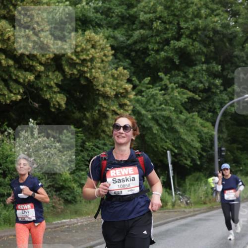 14.06.2026 - REWE Women's Run Jannik Wohlers http://msf.ph/oto/9794325 14.06.2026 09:54:34 Laufen 11067, 10858, 51 meine-sportfotos.de