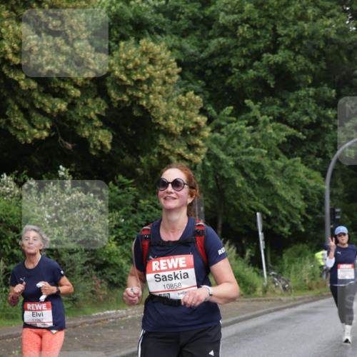 14.06.2026 - REWE Women's Run Jannik Wohlers http://msf.ph/oto/9794330 14.06.2026 09:54:34 Laufen 11067, 10858 meine-sportfotos.de