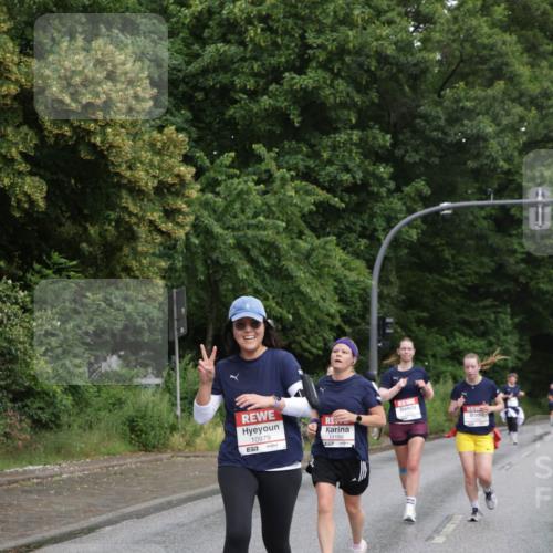 14.06.2026 - REWE Women's Run Jannik Wohlers http://msf.ph/oto/9794341 14.06.2026 09:54:37 Laufen 10979, 57, 11199 meine-sportfotos.de