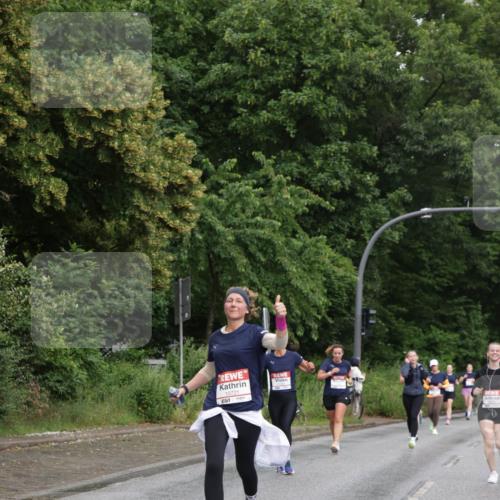 14.06.2026 - REWE Women's Run Jannik Wohlers http://msf.ph/oto/9794485 14.06.2026 09:54:47 Laufen 10721 meine-sportfotos.de
