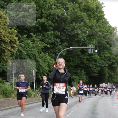 14.06.2026 - REWE Women's Run Jannik Wohlers http://msf.ph/oto/9794521 14.06.2026 09:54:50 Laufen 10565, 7 meine-sportfotos.de