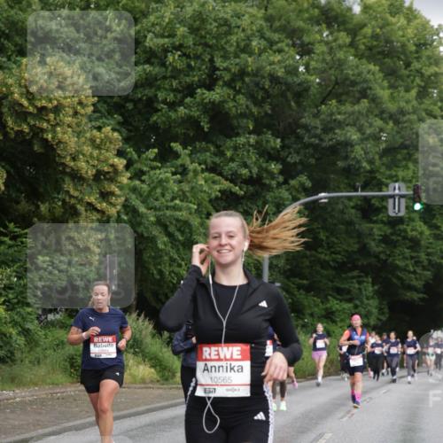 14.06.2026 - REWE Women's Run Jannik Wohlers http://msf.ph/oto/9794541 14.06.2026 09:54:51 Laufen 10565, 577 meine-sportfotos.de