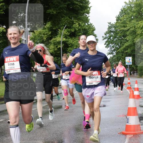 14.06.2026 - REWE Women's Run Jannik Wohlers http://msf.ph/oto/9794548 14.06.2026 09:08:34 Laufen 10896, 7, 10204, 11467, 10144, 57, 302, 22 meine-sportfotos.de