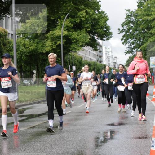 14.06.2026 - REWE Women's Run Jannik Wohlers http://msf.ph/oto/9794575 14.06.2026 09:08:36 Laufen 10794, 657, 11283, 11273, 66, 93, 02, 22 meine-sportfotos.de