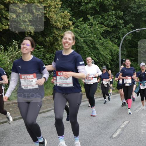 14.06.2026 - REWE Women's Run Jannik Wohlers http://msf.ph/oto/9794613 14.06.2026 09:55:03 Laufen 11221, 10542, 10190, 133 meine-sportfotos.de