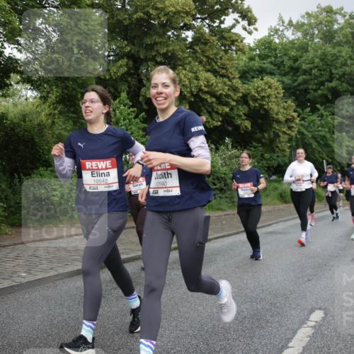 14.06.2026 - REWE Women's Run Jannik Wohlers http://msf.ph/oto/9794644 14.06.2026 09:55:03 Laufen 10542, 11221, 10190 meine-sportfotos.de