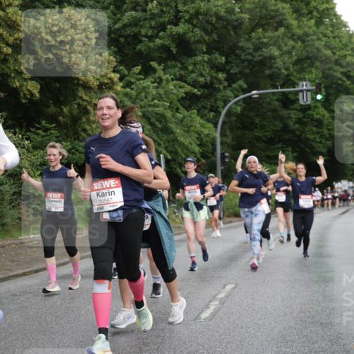 14.06.2026 - REWE Women's Run Jannik Wohlers http://msf.ph/oto/9794658 14.06.2026 09:55:05 Laufen 10349, 517, 10567, 57 meine-sportfotos.de