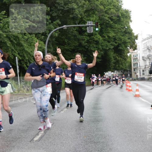 14.06.2026 - REWE Women's Run Jannik Wohlers http://msf.ph/oto/9794669 14.06.2026 09:55:06 Laufen 10160 meine-sportfotos.de