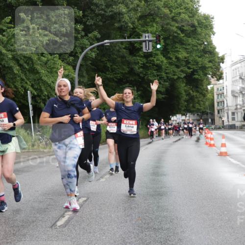 14.06.2026 - REWE Women's Run Jannik Wohlers http://msf.ph/oto/9794671 14.06.2026 09:55:06 Laufen 104, 11441, 10558, 7, 10160, 01 meine-sportfotos.de
