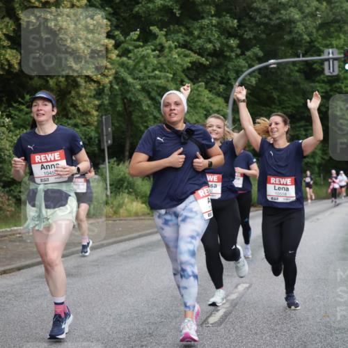 14.06.2026 - REWE Women's Run Jannik Wohlers http://msf.ph/oto/9794674 14.06.2026 09:55:07 Laufen 10450, 10558, 57 meine-sportfotos.de