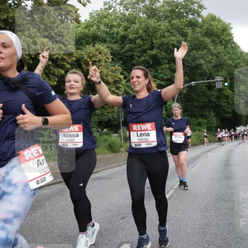 14.06.2026 - REWE Women's Run Jannik Wohlers http://msf.ph/oto/9794699 14.06.2026 09:55:09 Laufen 1127, 10982, 57, 10558, 57 meine-sportfotos.de