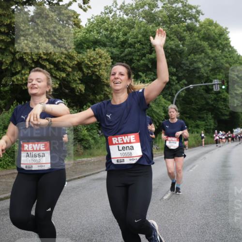 14.06.2026 - REWE Women's Run Jannik Wohlers http://msf.ph/oto/9794708 14.06.2026 09:55:09 Laufen 11273, 7, 10982, 10558 meine-sportfotos.de