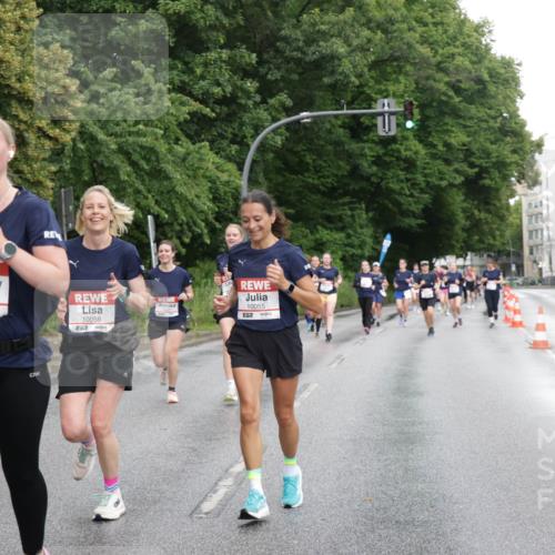 14.06.2026 - REWE Women's Run Jannik Wohlers http://msf.ph/oto/9794788 14.06.2026 09:55:25 Laufen 11446, 7, 11353, 10058, 7, 10055, 7 meine-sportfotos.de