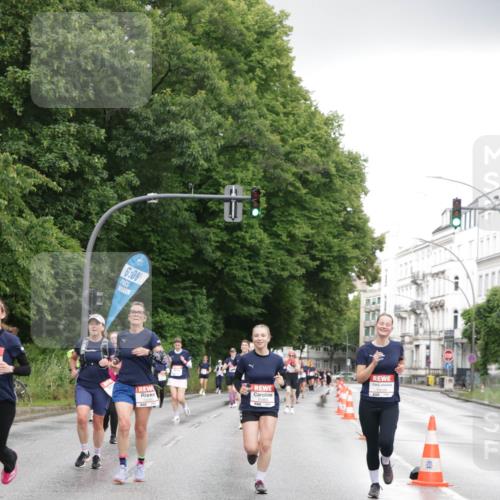 14.06.2026 - REWE Women's Run Jannik Wohlers http://msf.ph/oto/9794859 14.06.2026 09:55:32 Laufen 6, 00, 11463 meine-sportfotos.de