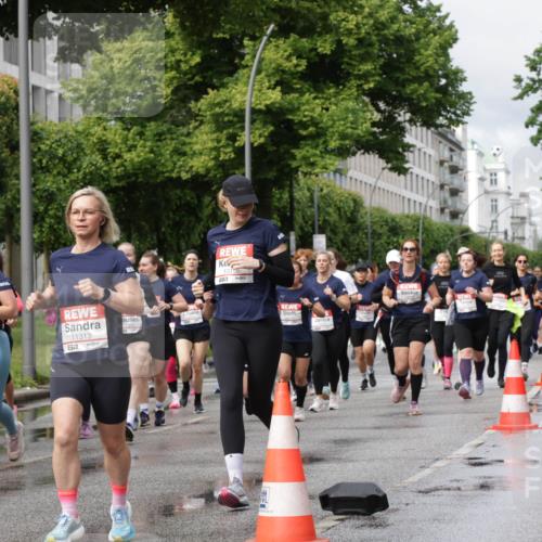 14.06.2026 - REWE Women's Run Jannik Wohlers http://msf.ph/oto/9794868 14.06.2026 09:09:06 Laufen 10636, 11319, 11313, 577, 10156, 02, 22 meine-sportfotos.de