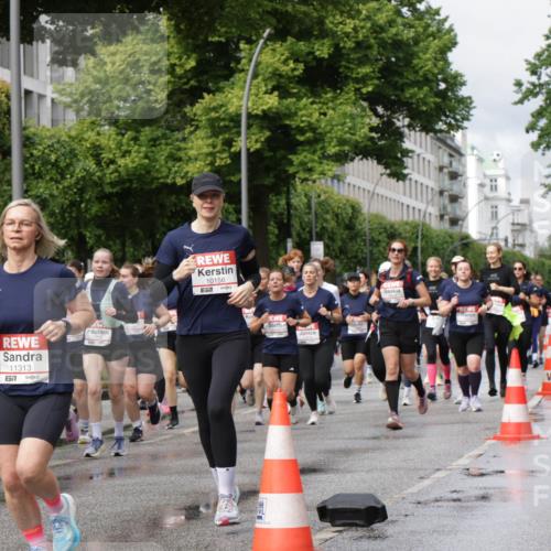 14.06.2026 - REWE Women's Run Jannik Wohlers http://msf.ph/oto/9794889 14.06.2026 09:09:07 Laufen 11319, 7, 11313, 657, 11354, 10156, 7 meine-sportfotos.de