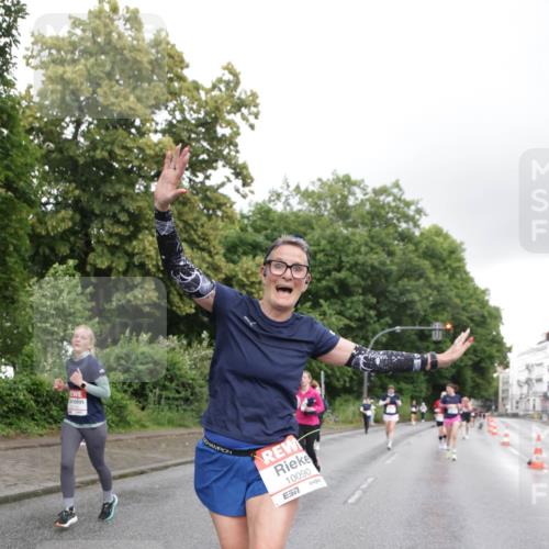 14.06.2026 - REWE Women's Run Jannik Wohlers http://msf.ph/oto/9794912 14.06.2026 09:55:36 Laufen 10090, 7 meine-sportfotos.de