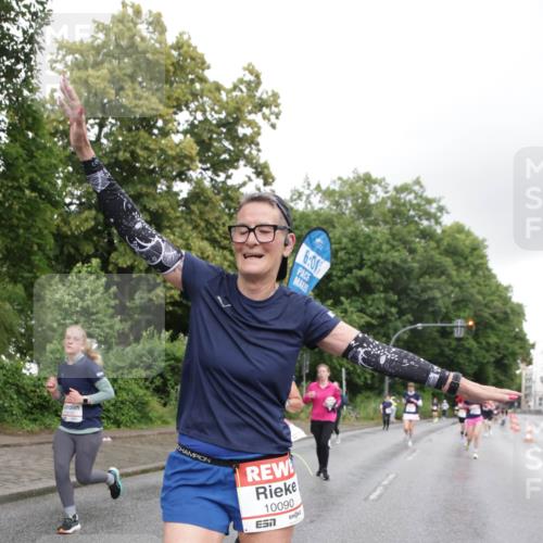 14.06.2026 - REWE Women's Run Jannik Wohlers http://msf.ph/oto/9794917 14.06.2026 09:55:36 Laufen 6, 00, 10090, 7 meine-sportfotos.de
