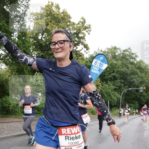 14.06.2026 - REWE Women's Run Jannik Wohlers http://msf.ph/oto/9794922 14.06.2026 09:55:36 Laufen 6, 00, 10090 meine-sportfotos.de