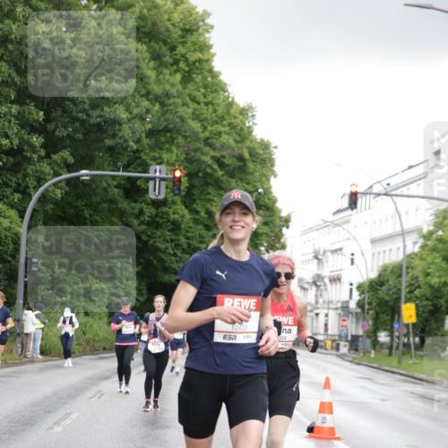 14.06.2026 - REWE Women's Run Jannik Wohlers http://msf.ph/oto/9794988 14.06.2026 09:55:44 Laufen 10433, 2, 204 meine-sportfotos.de