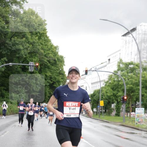 14.06.2026 - REWE Women's Run Jannik Wohlers http://msf.ph/oto/9794998 14.06.2026 09:55:44 Laufen 10433, 7 meine-sportfotos.de